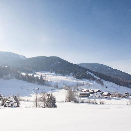 Appartementanlage Thermenblick Ski In & Ski Out Bad Kleinkirchheim Bagian luar foto