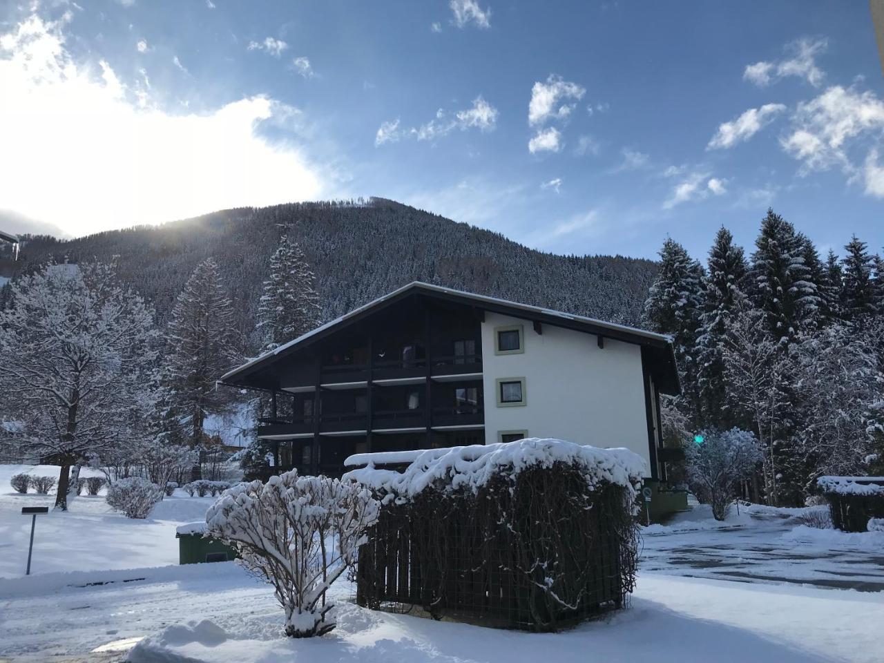 Appartementanlage Thermenblick Ski In & Ski Out Bad Kleinkirchheim Bagian luar foto